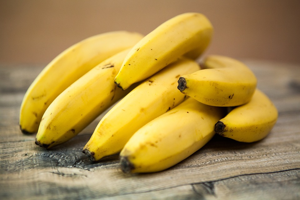 运动员吃香蕉引发网友热议，香蕉到底有啥好？