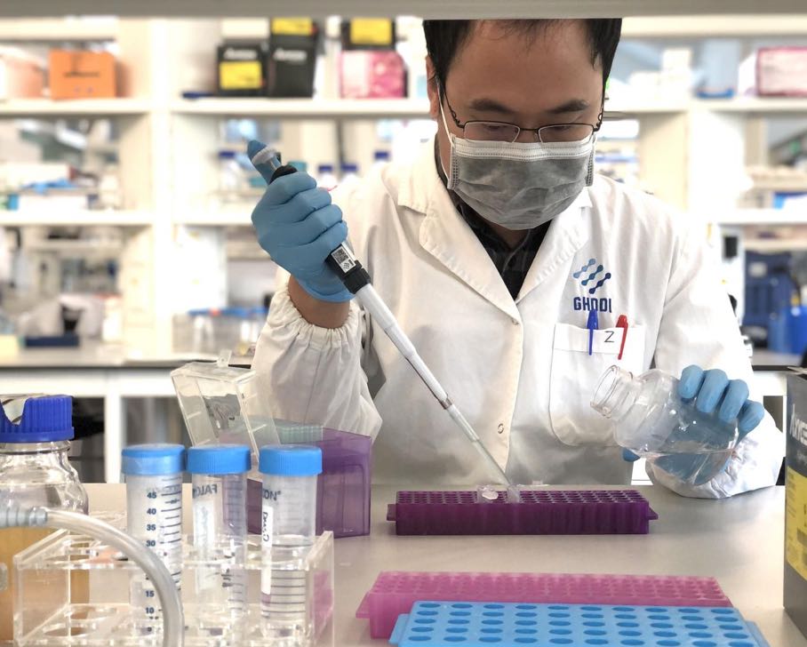 面对新冠肺炎，我国新药研发该如何走？清华大学药学院院长解读