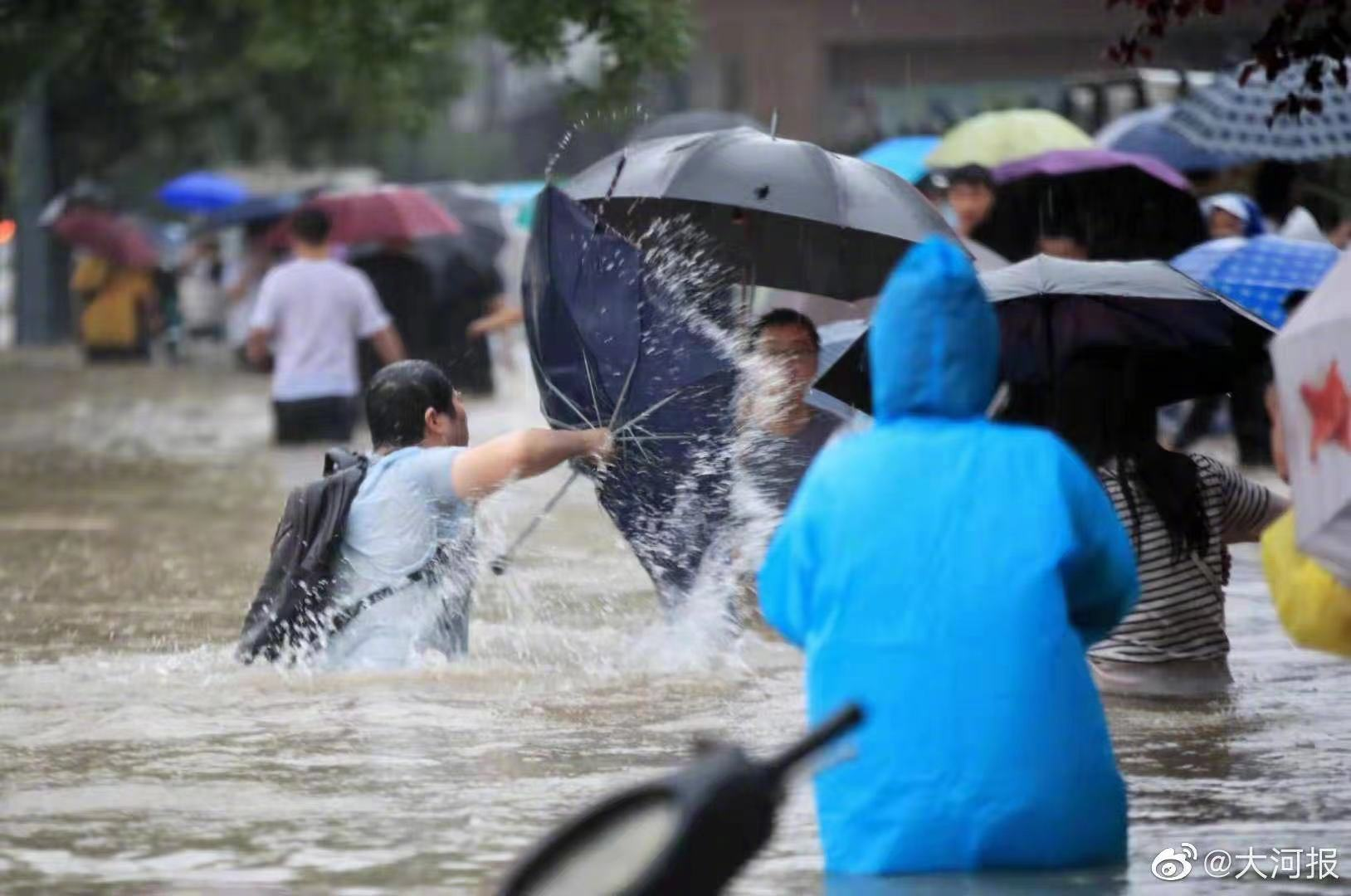 广东暴雨，10余地停课！一个数据上了热搜_澎湃号·政务_澎湃新闻-The Paper