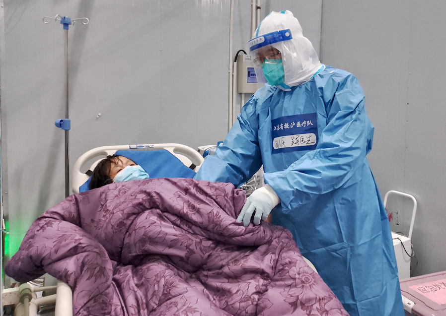 上海本轮疫情死亡病例有两大特点