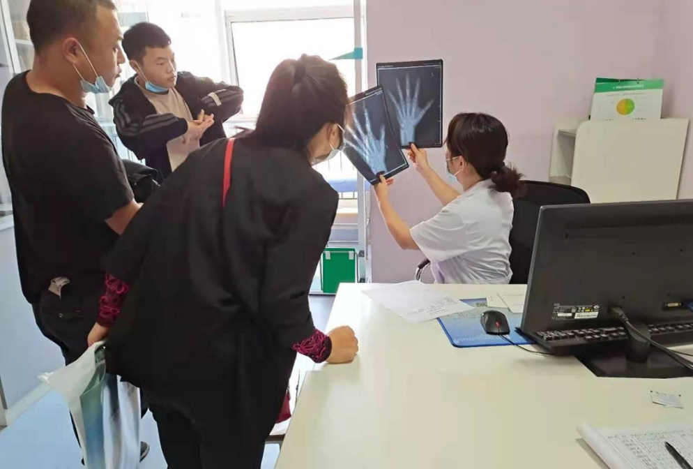 “中国儿童生长发育健康传播行动”走进河北衡水市人民医院